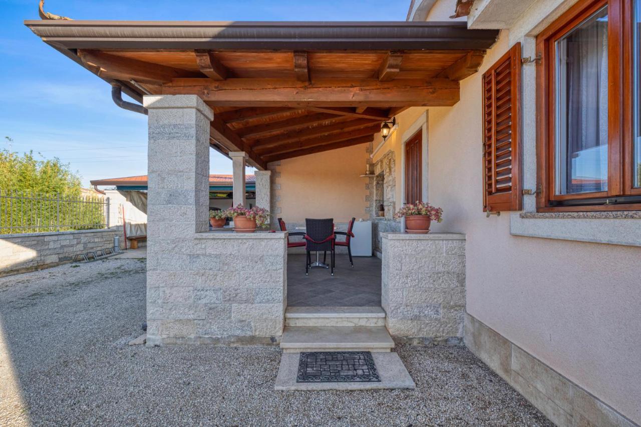 Palmira Apartment Porec Exterior photo