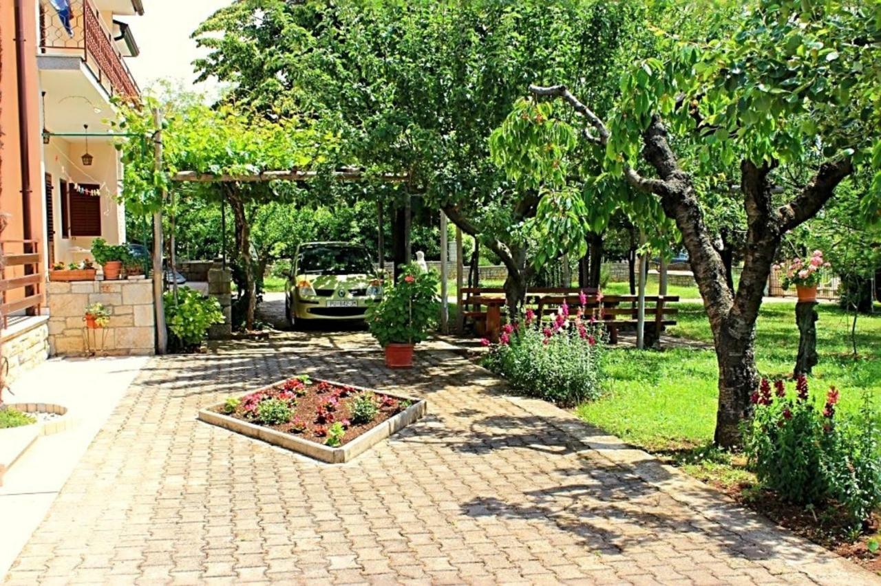 Palmira Apartment Porec Exterior photo